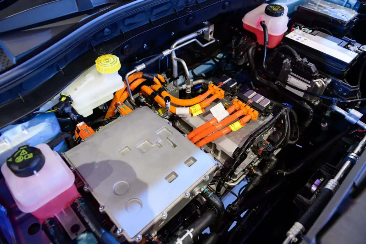 Do Electric Cars Need Oil Changes? - Zevfacts